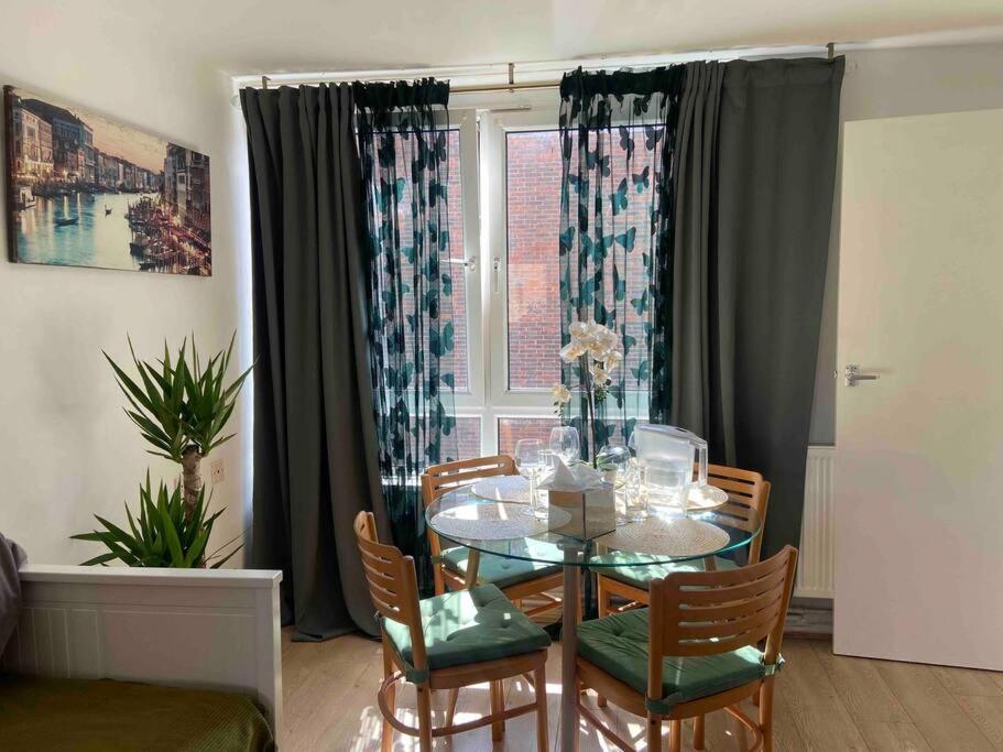 Apt 2/4People Archway/Holloway لندن المظهر الخارجي الصورة